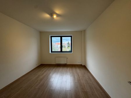 Gerenoveerde woning met 3 slaapkamers en tuin - Photo 4