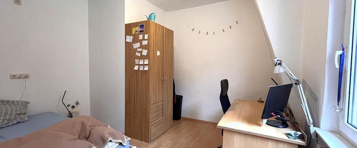 3 Zi. Wohnung in der Fußgängerzone - Foto 1