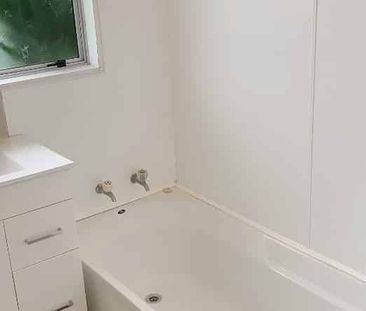 2 Bedroom Unit in Flaxmere - Photo 4