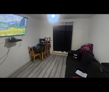 2 Bed Flat, Iona Close, LE4 - Photo 4