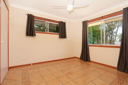 21 Ealing Court, Nerang QLD 4211 - House For Rent | Domain - Photo 5