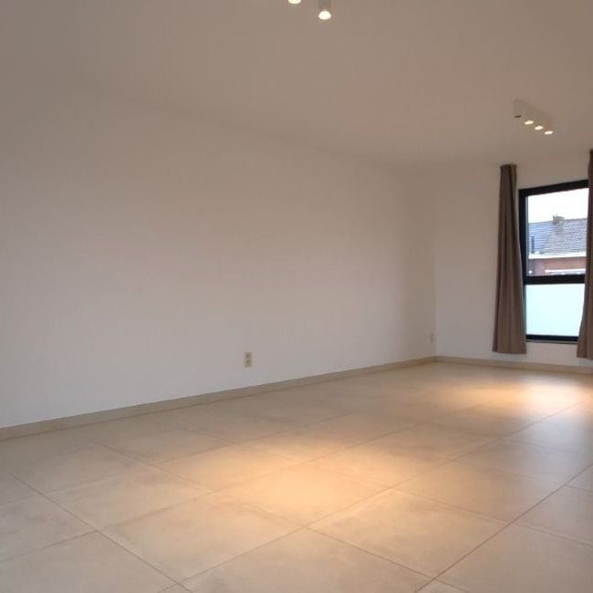 Appartement te huur in Heers voor € 875 met 3 slaapkamers - Photo 1