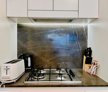 2 bed 1 bath - Photo 2