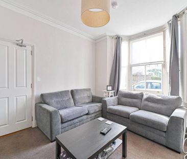 4 bedroom house to rent - Photo 1