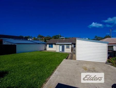 Sought After Location - Photo 3