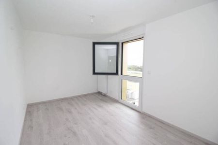 Appartement 3 pièces - - Photo 4