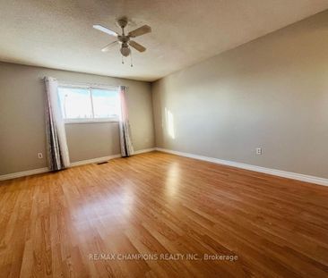 For Lease - 14 Simmons Boulevard, Brampton, Ontario - Photo 3