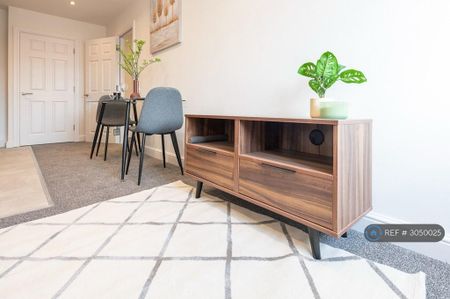 1 bedroom flat to rent - Photo 3
