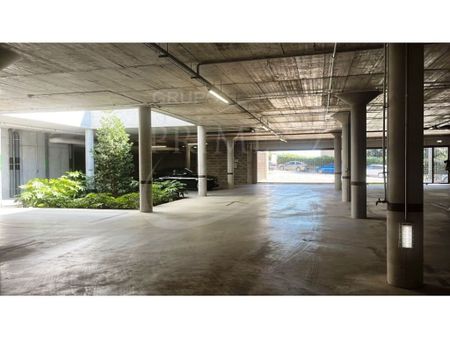 4 room luxury Flat for rent in Quinta Miramar, Porto, Distrito do Porto - Photo 3