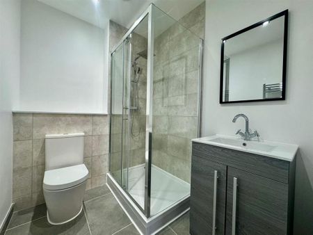 2 bedroom apartment to rent - Photo 4