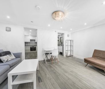 1 Bed Maisonette, Orlop Street, SE10 - Photo 1