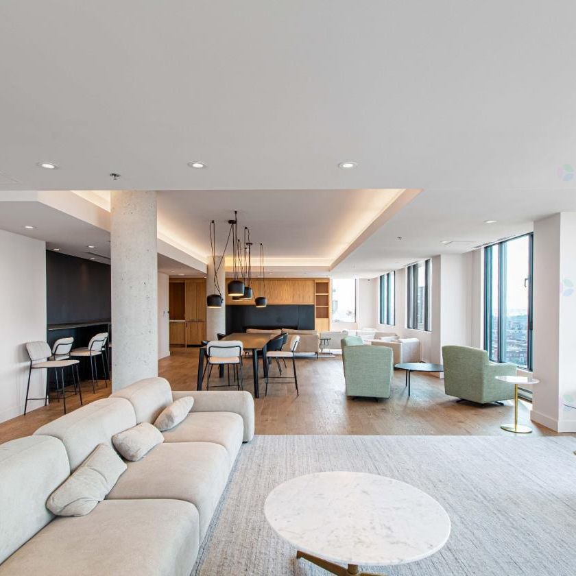 Unit 1016: Entire unit - Photo 1