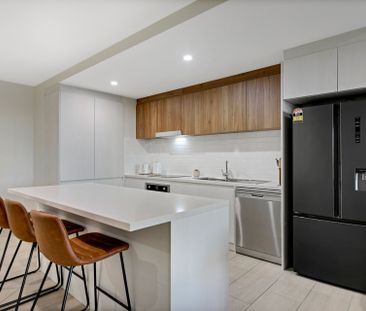 City Living, Just Minutes to the Beach! - Photo 6