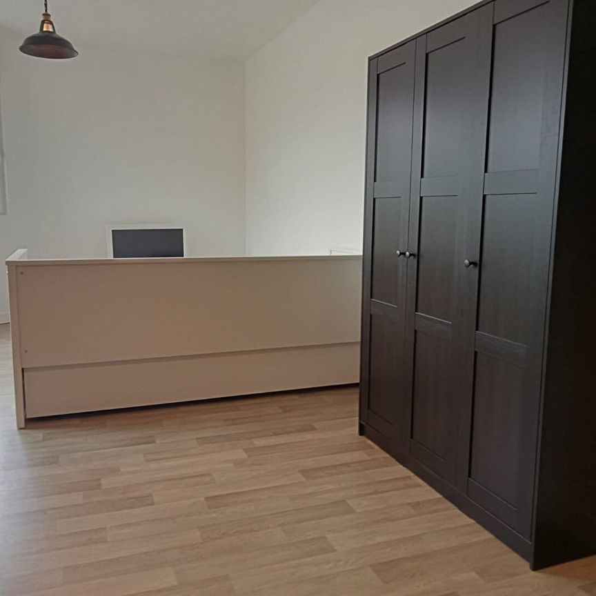 Studio meublé situé à COMPIEGNE - 33,28 m2 - Photo 1