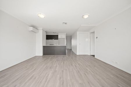 13 Sliprail Street, Lawson ACT 2617 - House For Rent | Domain - Photo 2