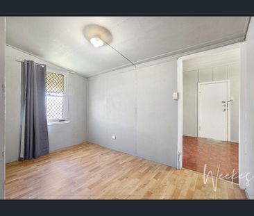 EASTSIDE CONVENIENCE - AFFORDABLE LIVING - Photo 4