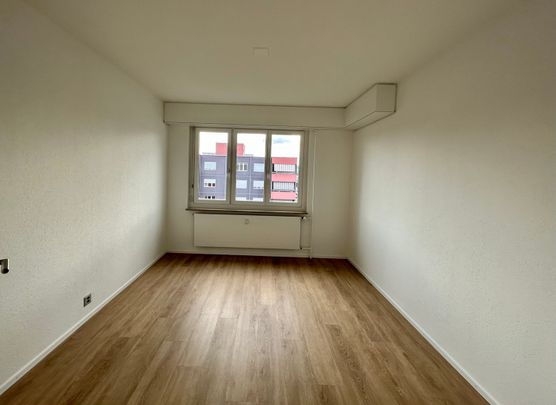 "Attraktive, komfortabel sanierte Familienwohnung" - Photo 1