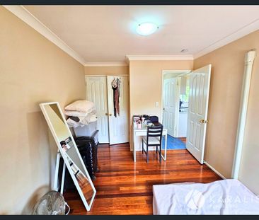 ONE-BED UNIT CONVENIENTLY PERCHED IN CARINA CENTRAL FOR LEASE - Photo 4