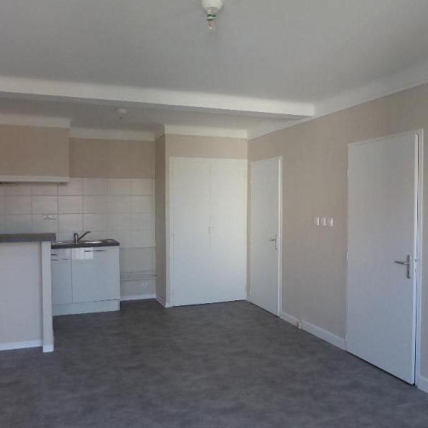 Location Appartement 2 pièces 40m² PERPIGNAN 66000 - Photo 1