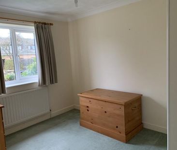 2 bedroom bungalow to rent - Photo 2