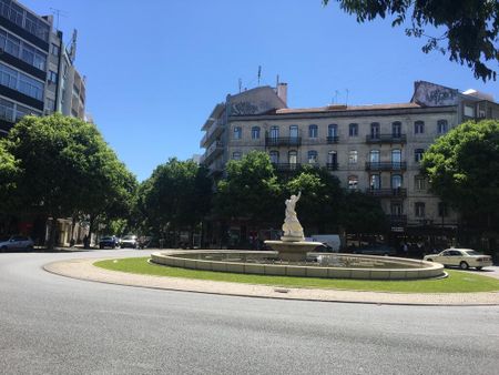 1 Bedroom Apartment with a view, Estefânia, Lisboa - Photo 3