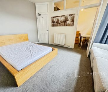 1 bedroom room to rent Coundon Road, Coventry, CV1 - Photo 5