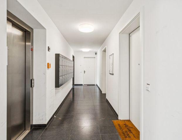 Erstklassiges Wohngefühl: 2-Zimmer-Wohnung mit Balkon - Foto 1