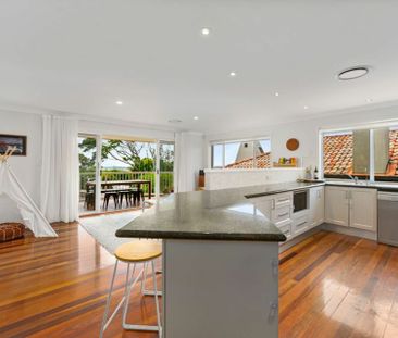 Beachside Living in Prestigious Woodgee Street and Great Ocean Views - Photo 1