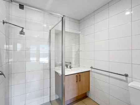 “🏡 4-Bedroom house in Mernda” - Photo 2