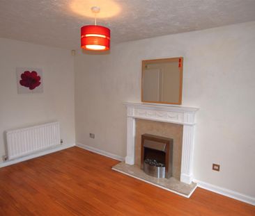 Hornbeam Drive, Tile Hill, Coventry CV4 9UJ - Photo 2