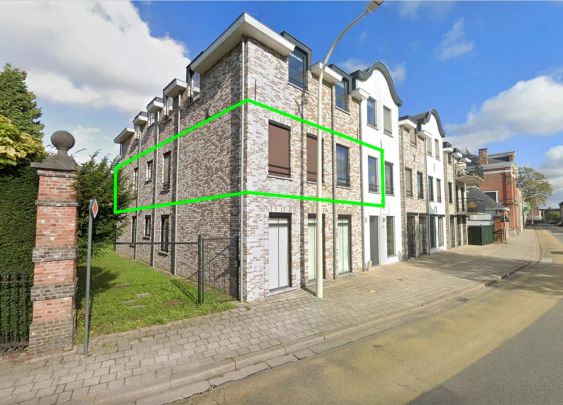 Instapklaar appartement met 2 slaapkamers, terras en ondergrondse staanplaats in Broechem! - Photo 1