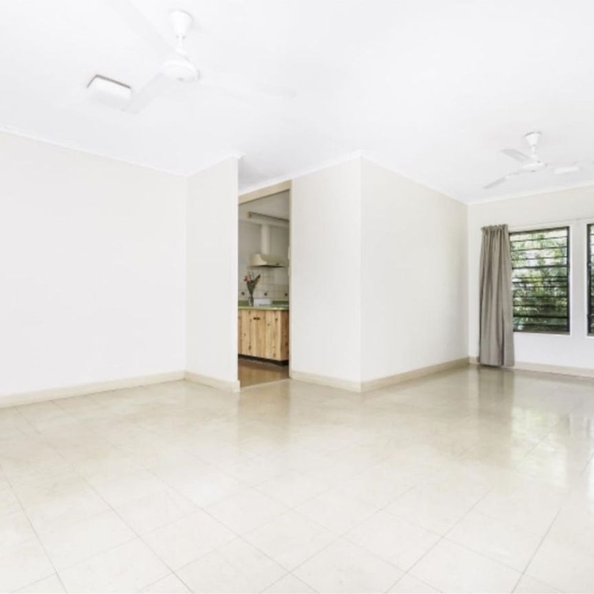 Beautifully Presented Family Home in Sought-After Wulagi - Photo 1