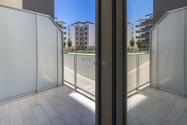 Luxury Flat for rent in Montijo, Distrito de Setúbal - Photo 1