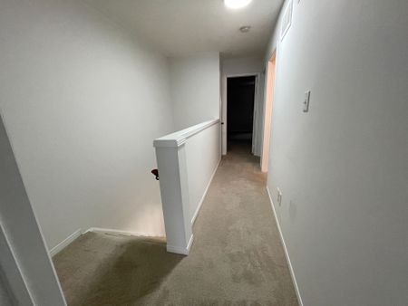 For Lease - 689 Four Winds Way Unit# 28, Mississauga, Ontario - Photo 4