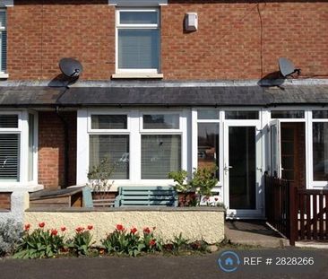2 bedroom terraced house to rent - Photo 4