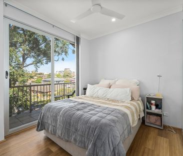 11/22-26 French Street, Kogarah. - Photo 1