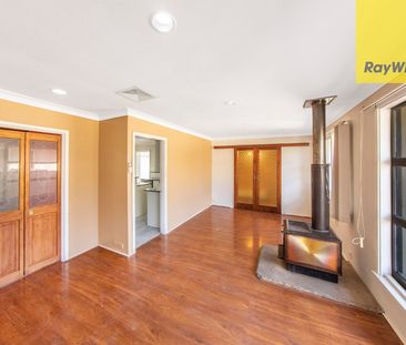 Spacious & Versatile Family Home in a Prime Location - Photo 6
