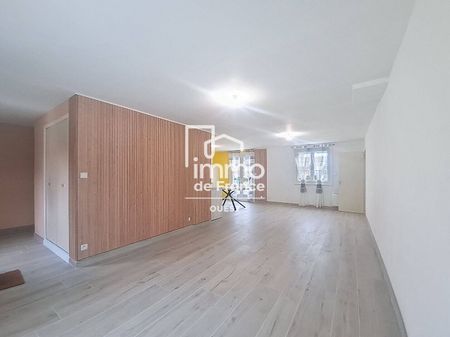 Location maison 3 pièces 91.22 m² à Évron (53600) - Photo 3