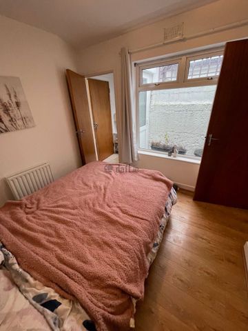 House to rent in Dublin, Coldwell St - Photo 3