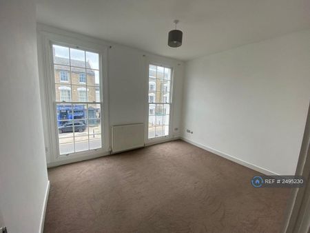 3 bedroom flat to rent - Photo 4