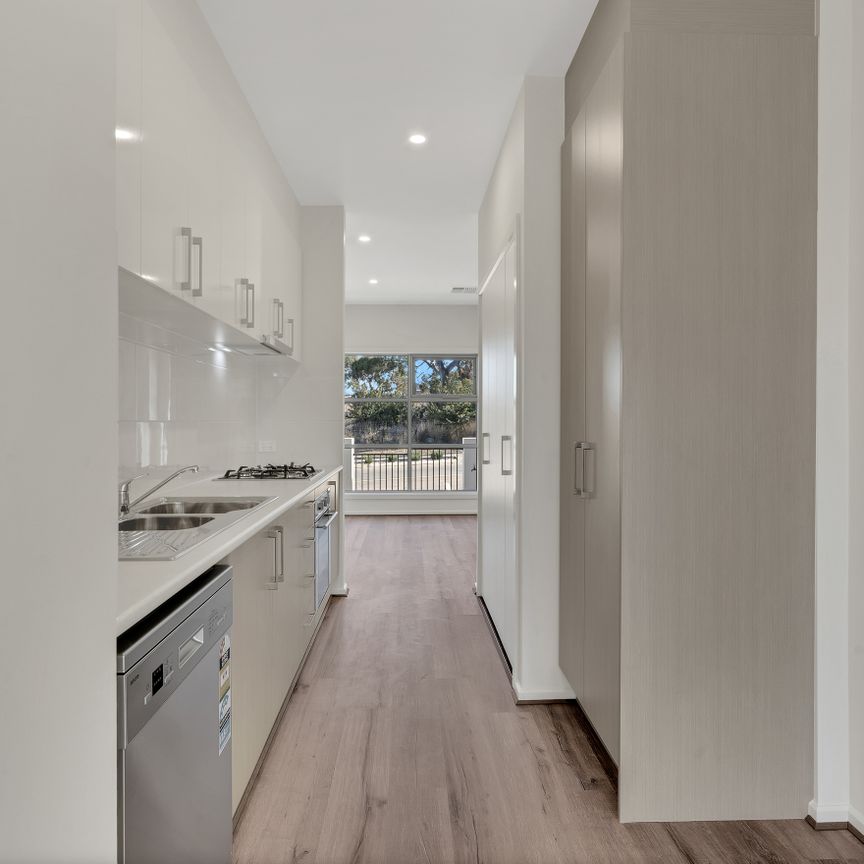 15 Croft Lane, Mount Barker SA 5251 - Townhouse For Rent | Domain - Photo 1