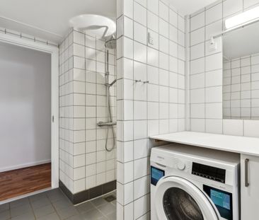 Dejlig 1'er nær byens uddannelsessteder - Photo 1