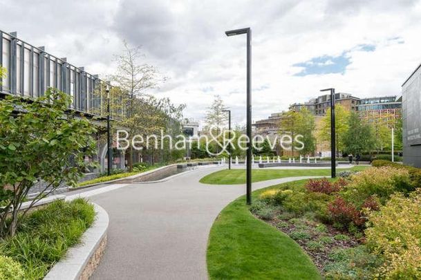 Fountain Park Way, White City, W12 - Photo 1