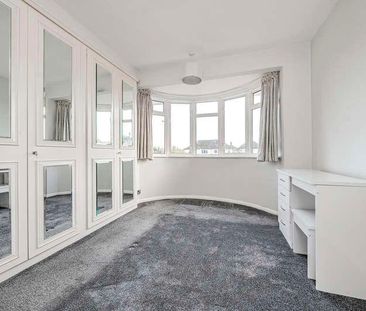 Moorfield Road, Denham, UB9 - Photo 2