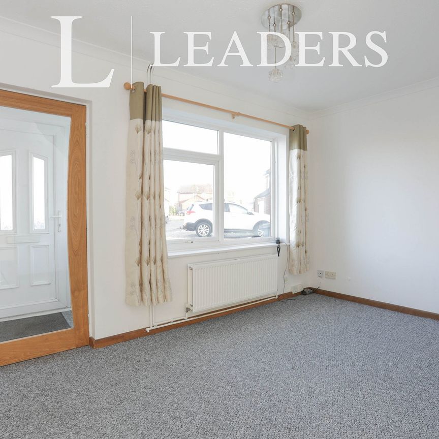 2 bedroom house to rent Wesel Avenue, Felixstowe, IP11 - Photo 1