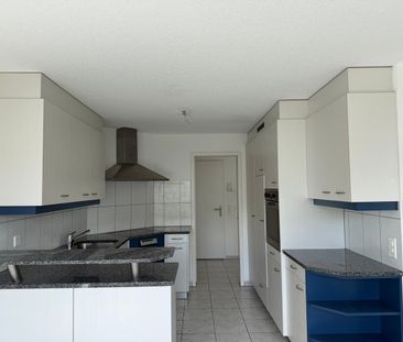 Helle und ruhig gelegene 4.5-Zimmerwohnung mit grossem Balkon - Foto 4