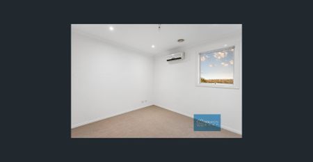 Modern, Low Maintenance Townhouse with Great Views - Photo 5