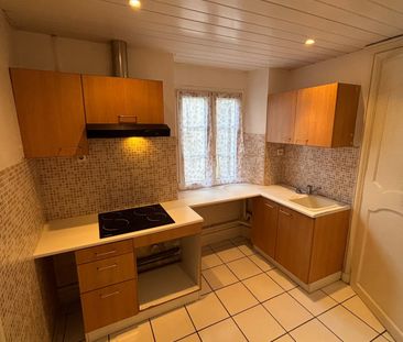 Location Appartement 2 pièces 36m² BORDEAUX 33000 - Photo 2