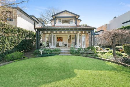 Beautiful Family Home &ast;&ast; Available 14&sol;05&sol;25 &ast;&ast; - Photo 5