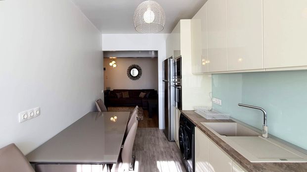 Apartament de inchiriat in Ploiesti, zona 9 Mai - Photo 1
